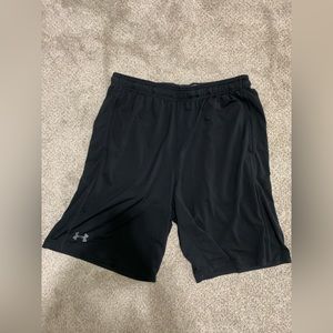Black Under Armour shorts | Size Large